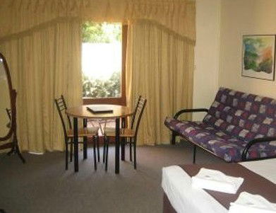 Parkway Motel - Inverell Accommodation 2