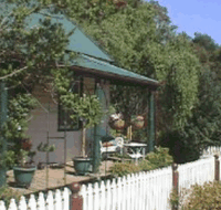 Trines Cottage - Inverell Accommodation