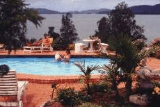 Galway Downs Lakeside Country House - Inverell Accommodation