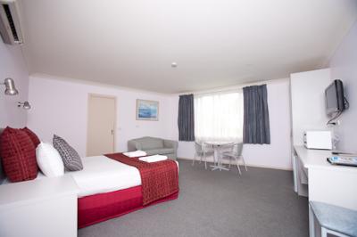 Hume Villa Motor Inn - Inverell Accommodation 3