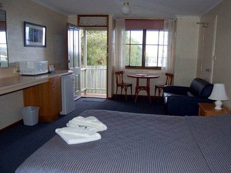 Lightkeepers Inn Motel - Inverell Accommodation 1