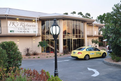 Quality Hotel Melbourne Airport - Inverell Accommodation 1