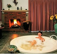 Boronia Peak Villas - Inverell Accommodation