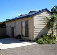 Moonta Bay Cabins - Inverell Accommodation