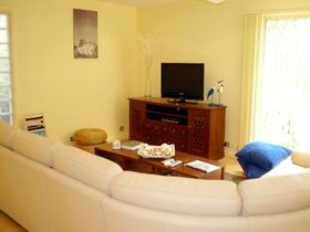 The Liteva Beach House - Inverell Accommodation 0