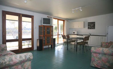 Toolunka Estate Cottage - Inverell Accommodation 2