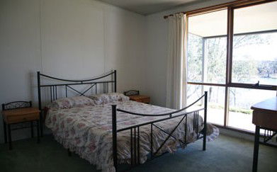 Toolunka Estate Cottage - Inverell Accommodation 3