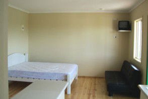 Lake Saint Clair Nature Retreat - Inverell Accommodation 3