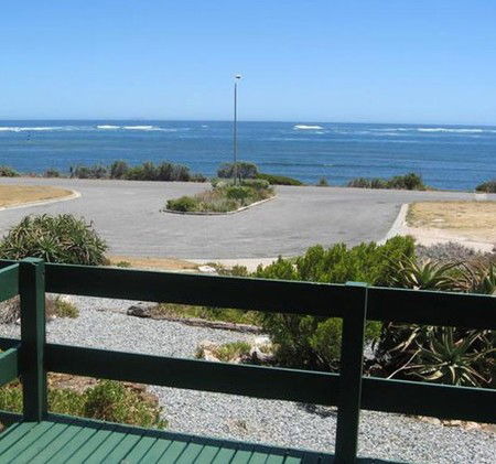 Oaklands Beach House - Inverell Accommodation 1