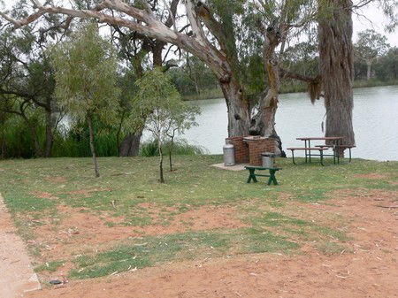 Roonka Riverfront Cottages - Inverell Accommodation 1