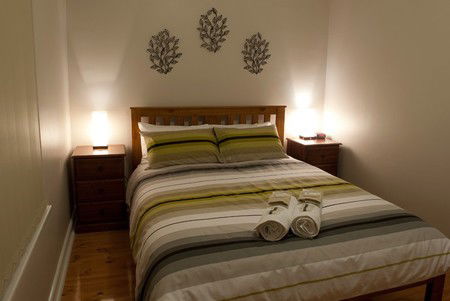 Oxford Holiday House - Inverell Accommodation 3
