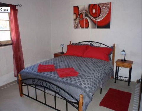 The Cottage At Ramco - Inverell Accommodation 3