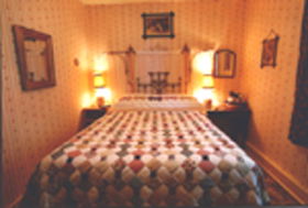 Hamilton's Cottage Collection And Country Gardens - Emmas Cottage - Inverell Accommodation 0