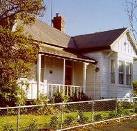 Majestic View Emily Cottage - Inverell Accommodation