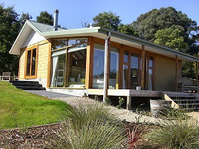 Glendevie TAS Inverell Accommodation