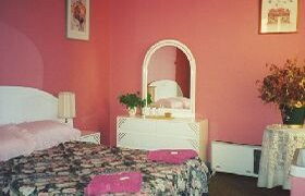 Cressy TAS Inverell Accommodation