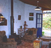 Hamilton's Cottage Collection and Country Gardens - Edwards Cottage - Inverell Accommodation