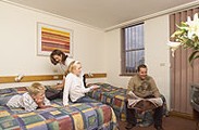 Prince Of Wales Hotel - Inverell Accommodation 3
