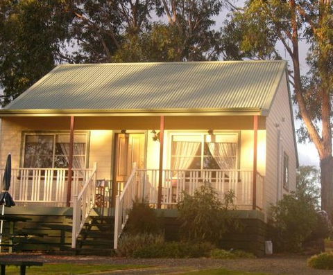 Avoca Cottages - Inverell Accommodation 0