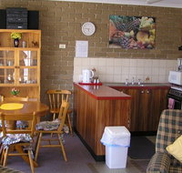Caribou Close - Unit 1 - Inverell Accommodation