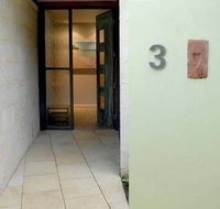 By the Beach B and B Holiday Apartments - Inverell Accommodation