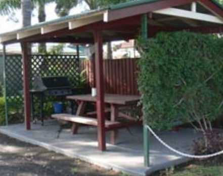 Browns Caravan Park - Inverell Accommodation 1