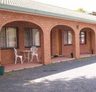 Cooma Country Club Motor Inn - Inverell Accommodation