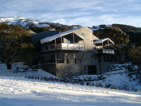 Snowbound Chalets - Inverell Accommodation 5