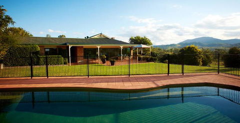 Barrington River House - Inverell Accommodation 4