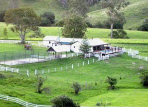 Barkeldine Farm Country Retreat - Inverell Accommodation 4
