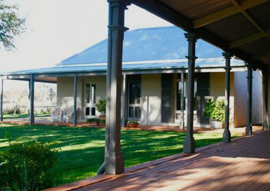 Brucedale Cottage - Inverell Accommodation 4