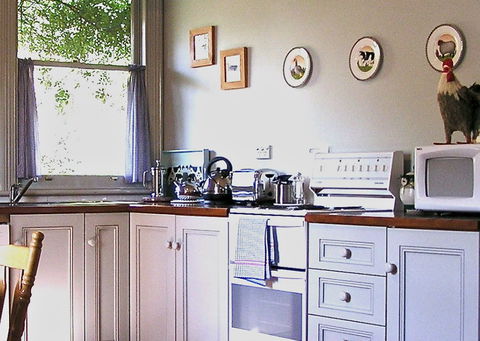 Lemonade Creek Cottages Lorne - Inverell Accommodation 2
