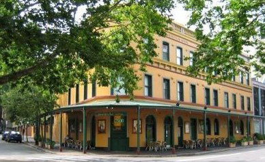 The Royal Exhibition Hotel - Inverell Accommodation 2