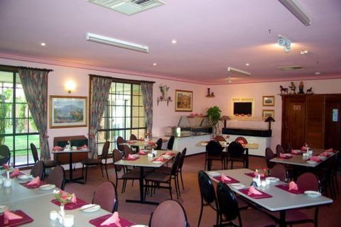 Roundhouse Motel - Inverell Accommodation 2