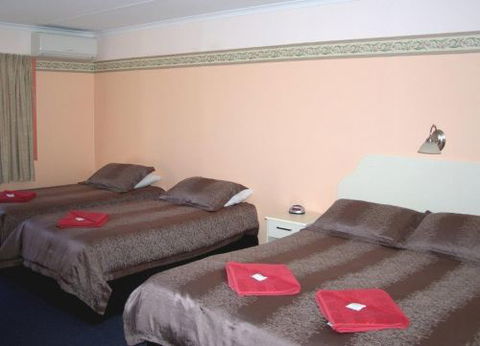 Roundhouse Motel - Inverell Accommodation 3