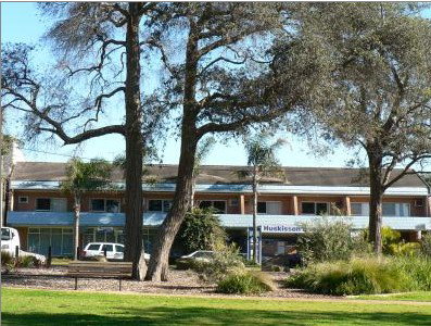 Huskisson Beach Motel - Inverell Accommodation 0