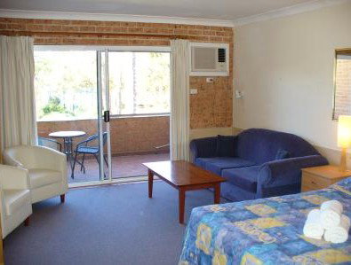 Huskisson Beach Motel - Inverell Accommodation 3