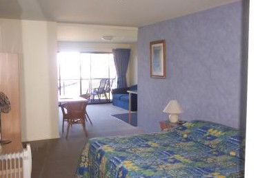 Beach House Mollymook - Inverell Accommodation 1