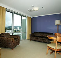 Waldorf Apartments Hotel Canberra - Inverell Accommodation