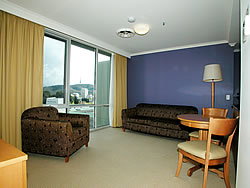 Waldorf Apartments Hotel Canberra - Inverell Accommodation 0