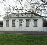 Batt's Cottage - Inverell Accommodation