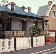 Barton Cottage - Inverell Accommodation