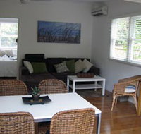 Seaside Cottage - Inverell Accommodation