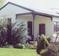 Elmstead Cottages - Inverell Accommodation
