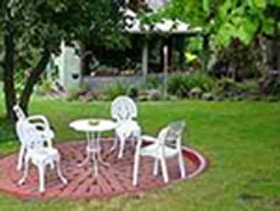 Debs' B & B - Inverell Accommodation 0