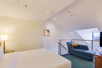 Courtyard By Marriott Sydney-North Ryde - Inverell Accommodation 10