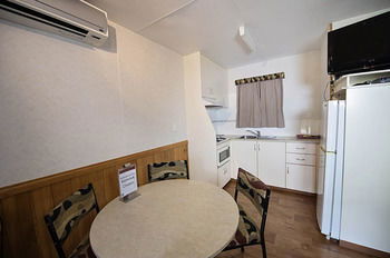 Nitmiluk Chalets - Inverell Accommodation 1