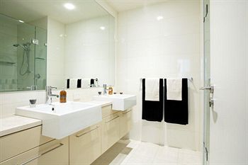 Wyndel Apartments - Clarke Street - Inverell Accommodation 11