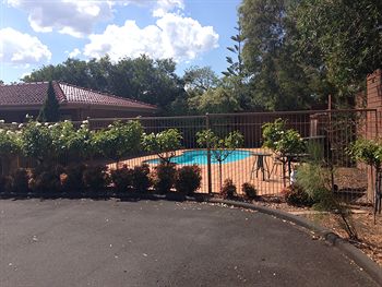 Nunawading Motor Inn - Inverell Accommodation 13