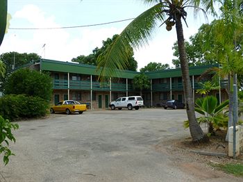 Palm Court Budget Motel Hostel/Backpackers - Inverell Accommodation 12